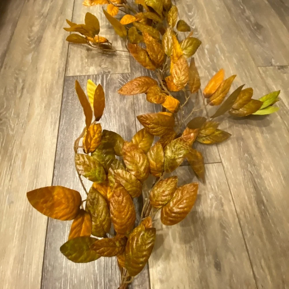 Sugar and Milk Co Autumn Leaf Garland